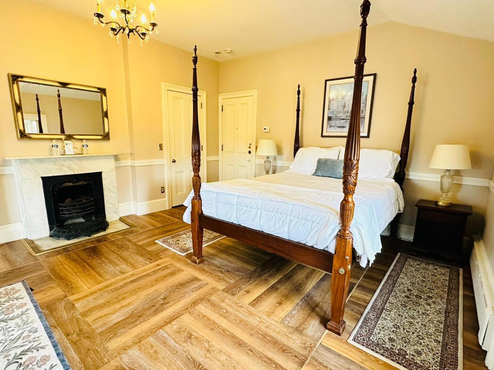 The Hamilton Hoppin House Hotel มิดเดิลทาวน์ ภายนอก รูปภาพ